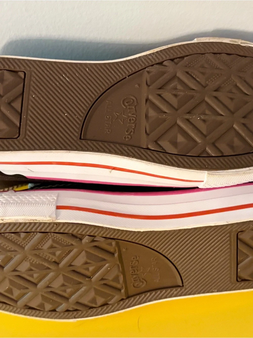 Converse Kids High-Top Sneakers in Brown with Pink Trim